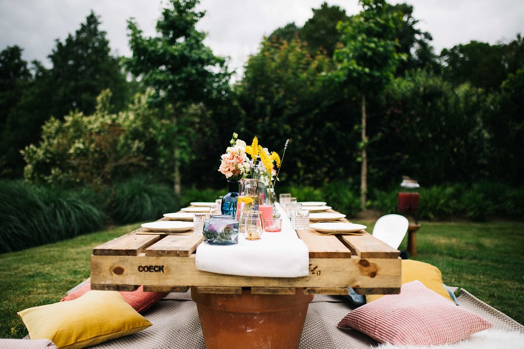 Toujours est,il qu\u0027il y a quelques temps, j\u0027ai profité d\u0027un dimanche pour une garden party entouré de chouette nanas ; toutes bloggeuses.